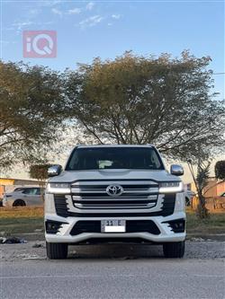 تويوتا لاندكروزر